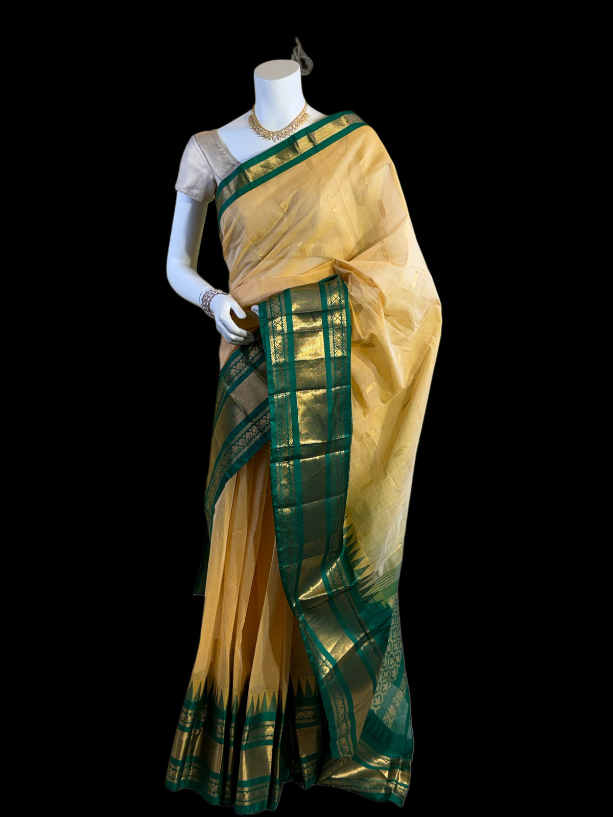 MG041926005 - Mangalgiri Silks
