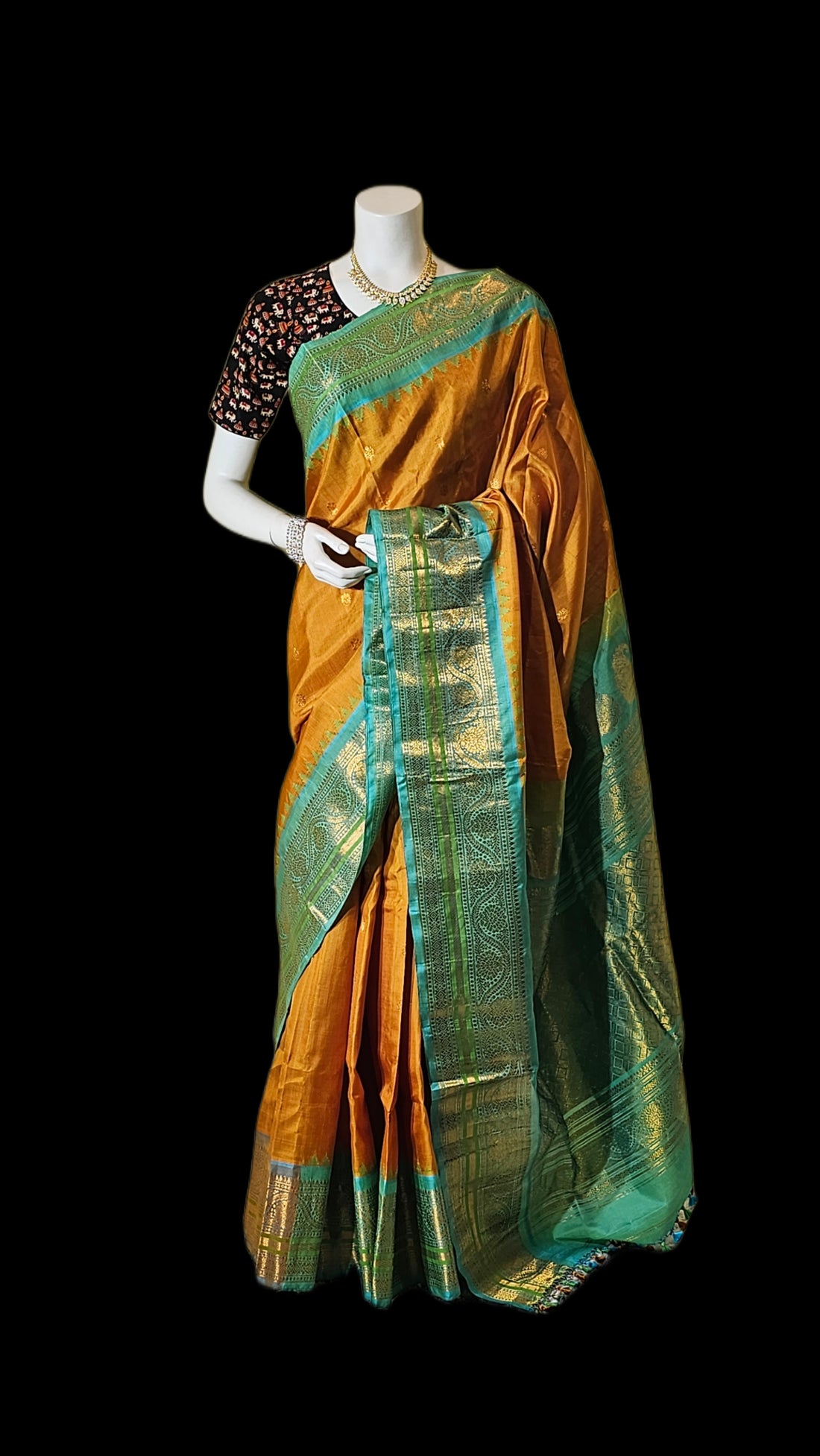 GD091723007 - Gadwal Silk
