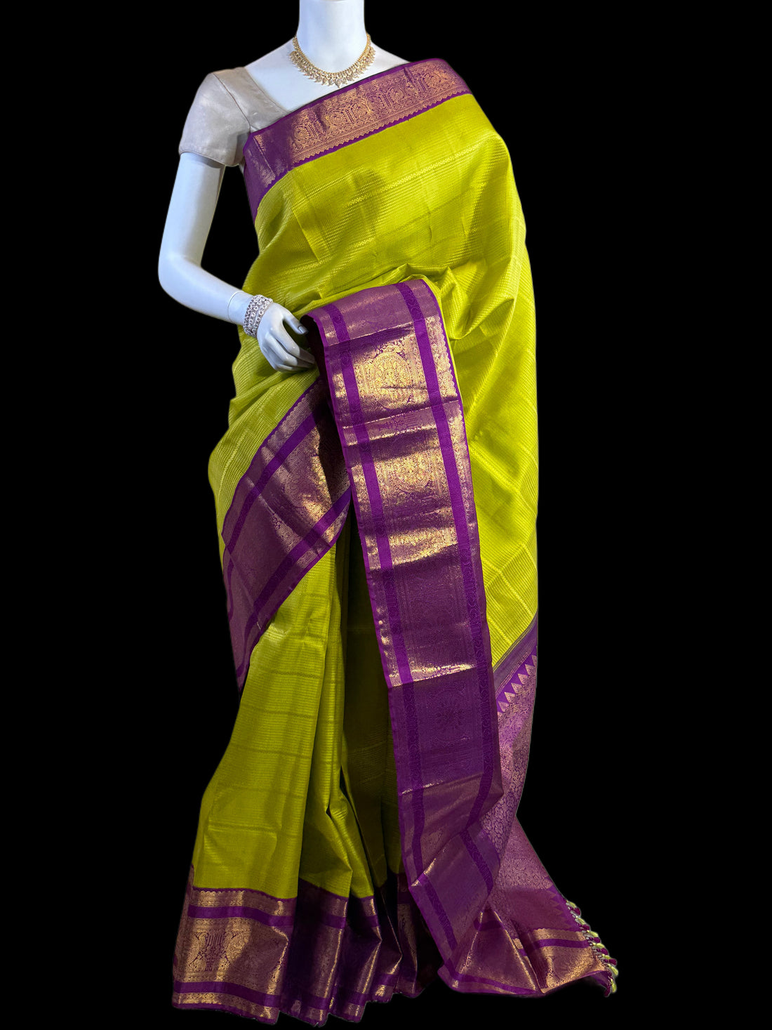 KJ040526014 - Kanjeevaram Silk (4 grams gold zari)