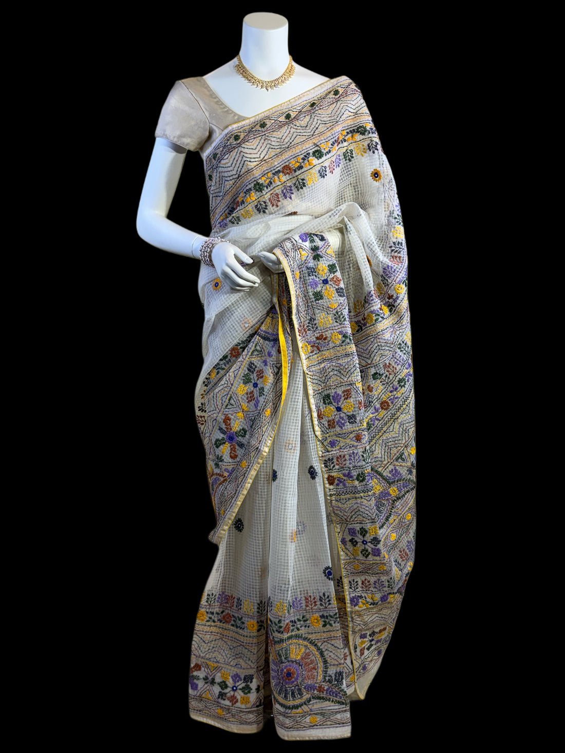 KL041926002 - Lambani Silk