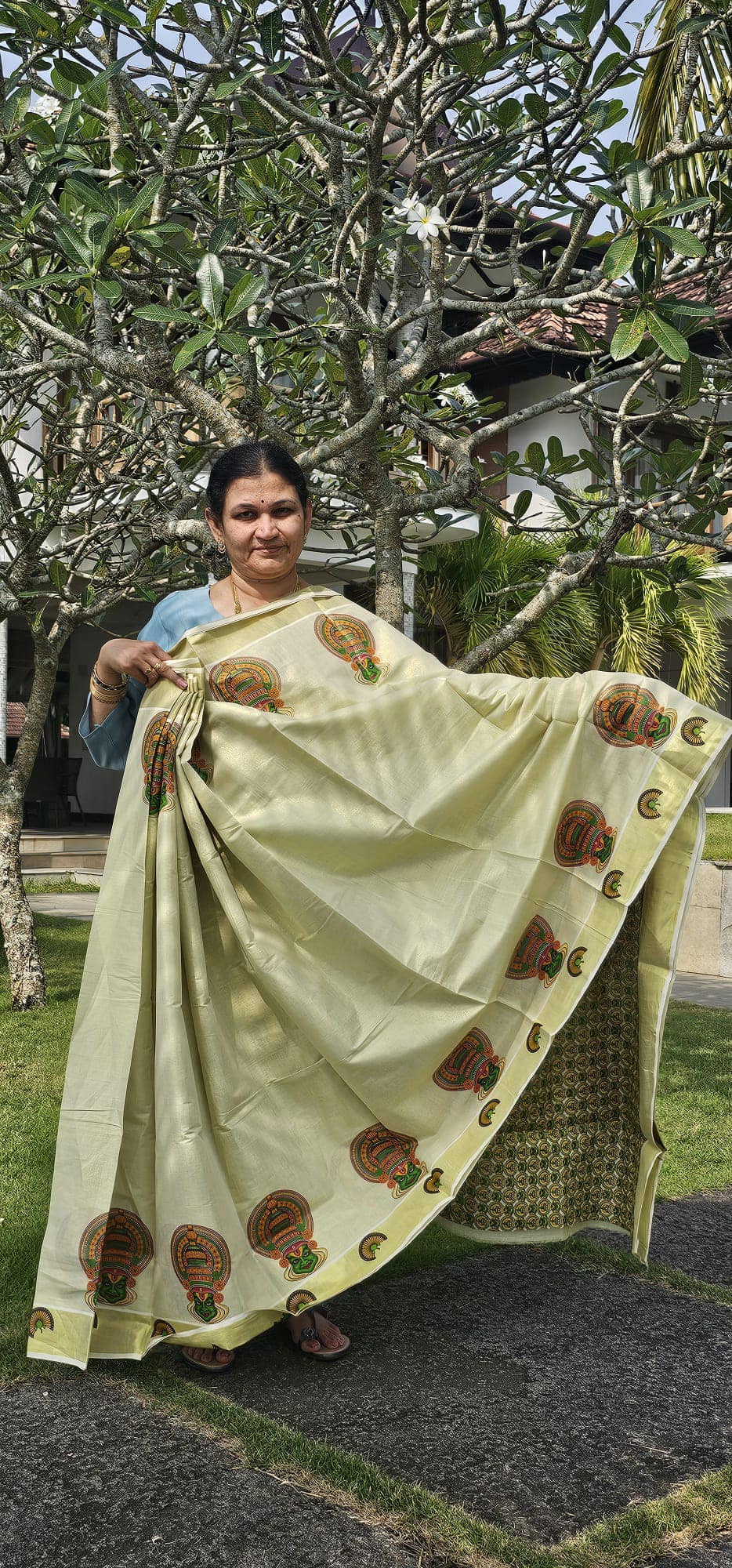 KR011424004 - Kerala Cotton Silk