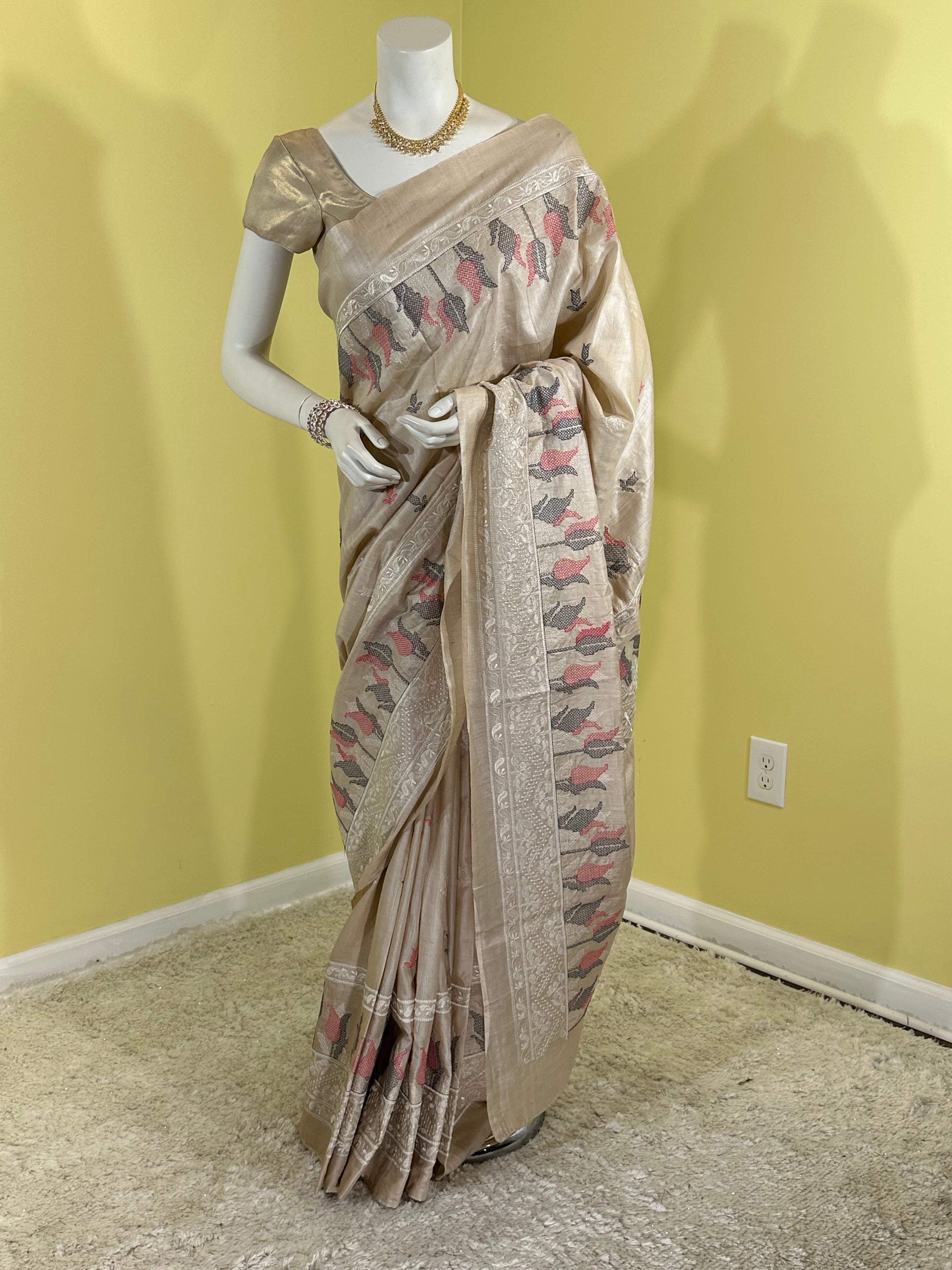 TS041926001 - Tussar Silk Saree